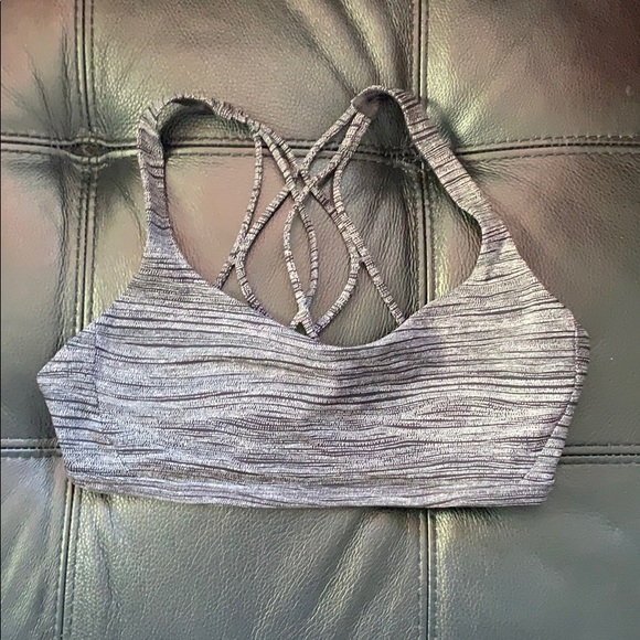 Lulu sports bra - Picture 1 of 2
